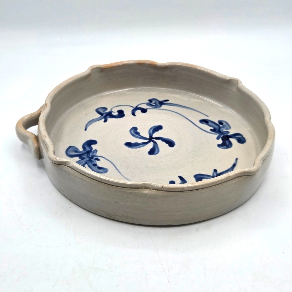 Nantucket Pottery Pie Plate Bakeware Dish with Handle Gray with Blue Flowers